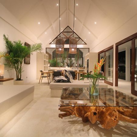 Ubud Luxury 2-Bedroom Villa With Private Pool And Bbq - Serene Escape! ภายนอก รูปภาพ